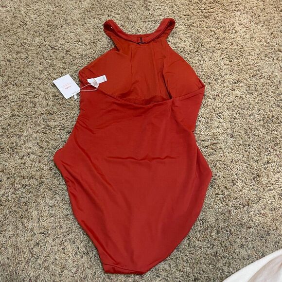 NEW Andie Size XL The Luzon One Piece Swimsuit Chili Pepper Halter High Neck - Picture 8 of 11
